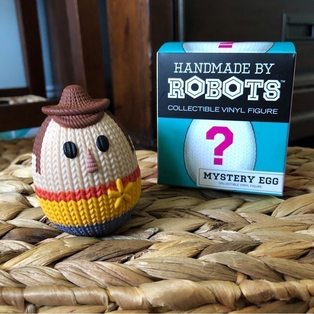 Handmade by Robots: Collectible Mystery Egg: Disney: Tory Story: Woody